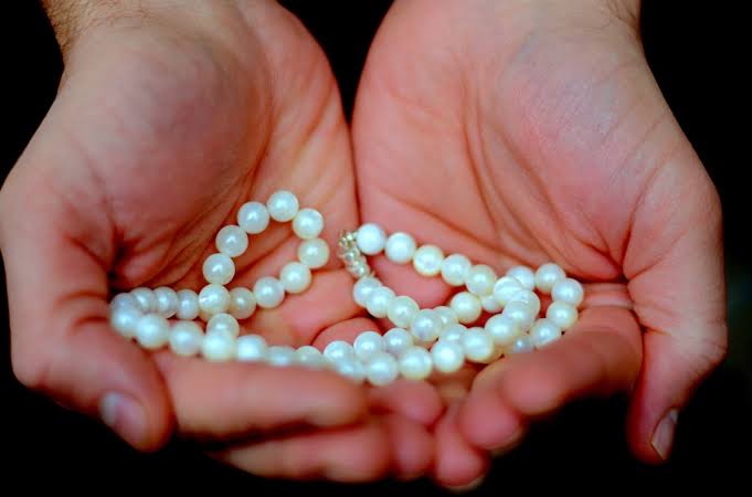 Handmade Ohrid pearl detail